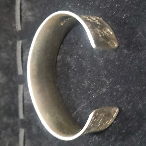 Authentic Tiffany & Co. 1997 Fifth Ave New York Sterling 925 Cuff Bracelet 6" - Picture 6 of 10